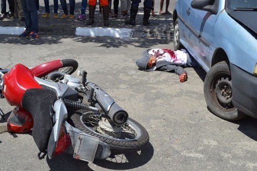 Simulação acidente com moto