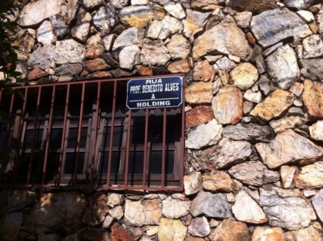 casa-de-pedra-600
