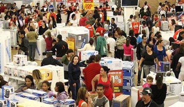 Indice de confiança cai no comércio