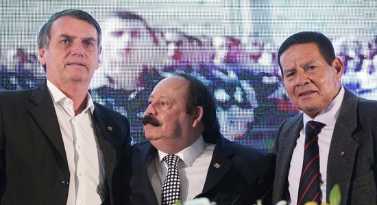 BOLSONARO, FIDELLIS, MOURÃO