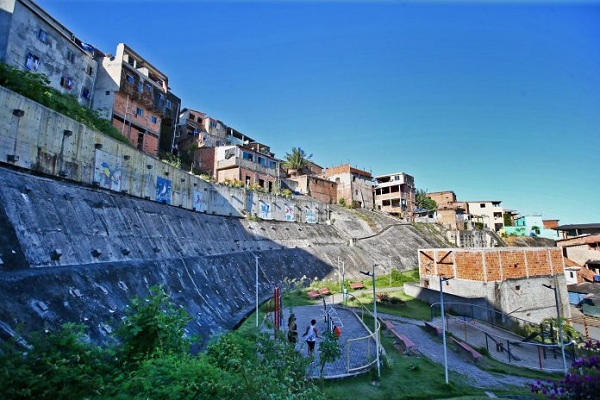 Rui Costa obras em encostas, foto arquivo